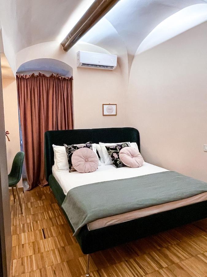 Rose Apartment Terlizzi Exterior foto